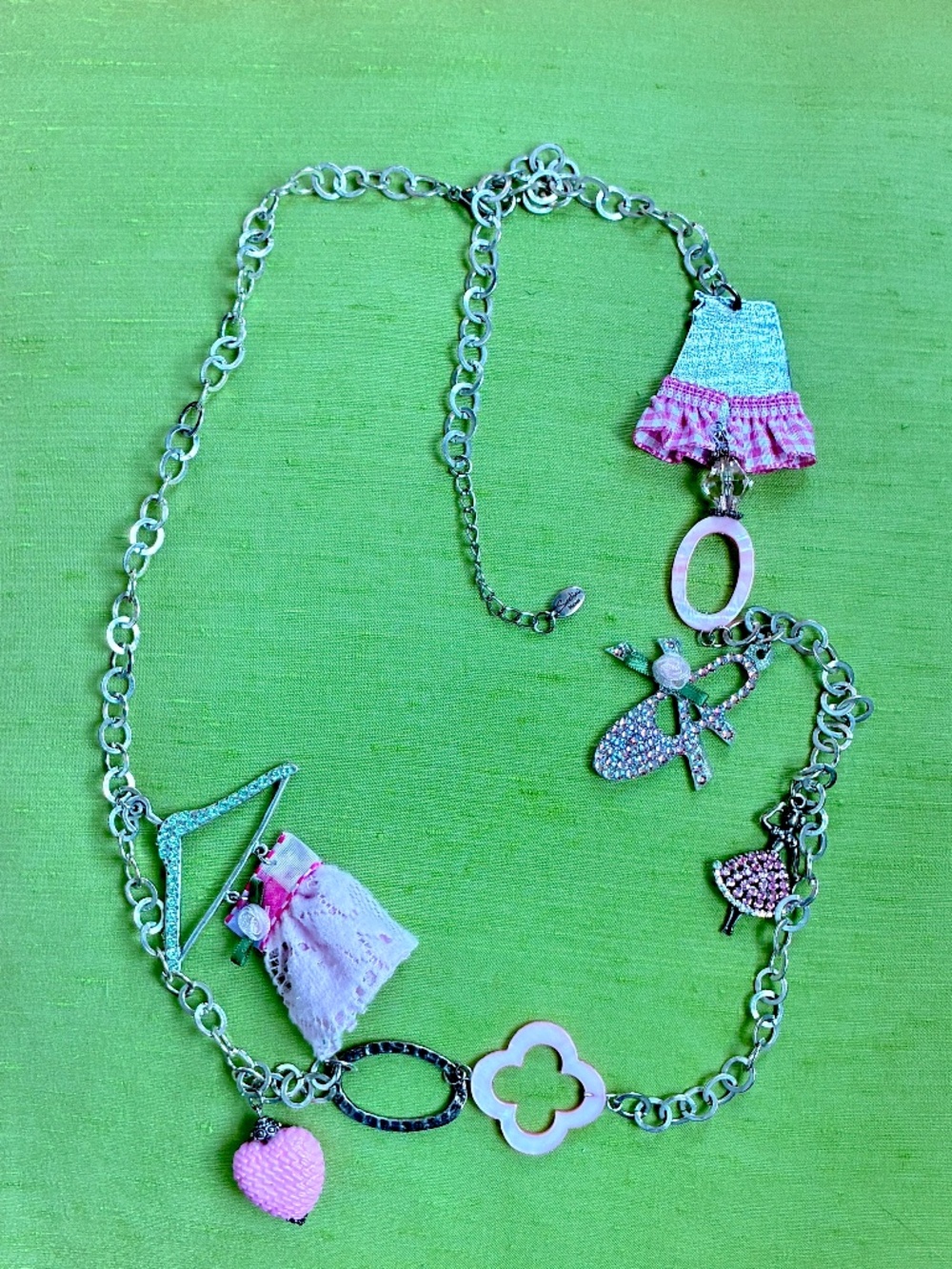 Sodini dance themed necklace